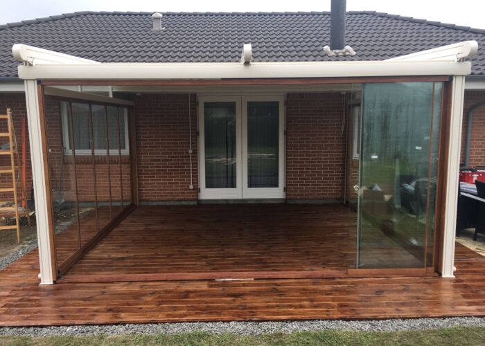 contemporary conservatory system for residential projects
