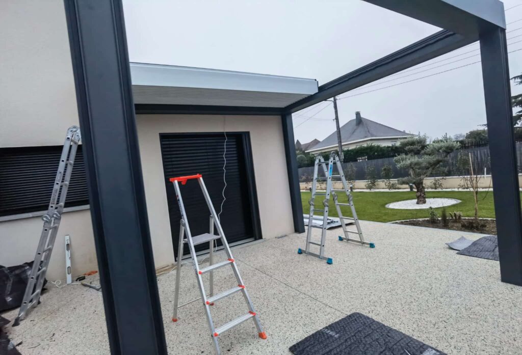 waterproof aluminium pergola system for outdoor terraces